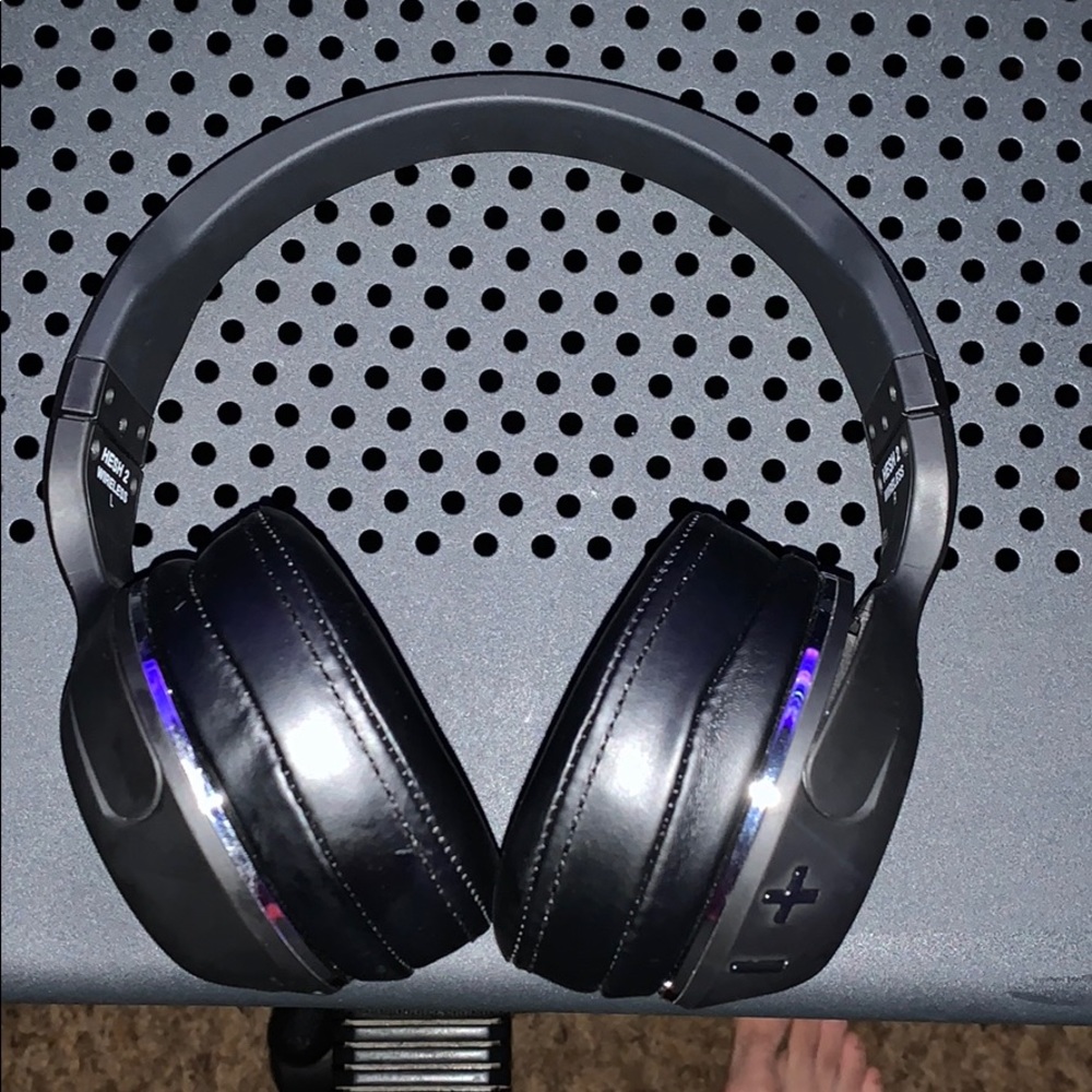 Headphones- Hesh 2 Wireless